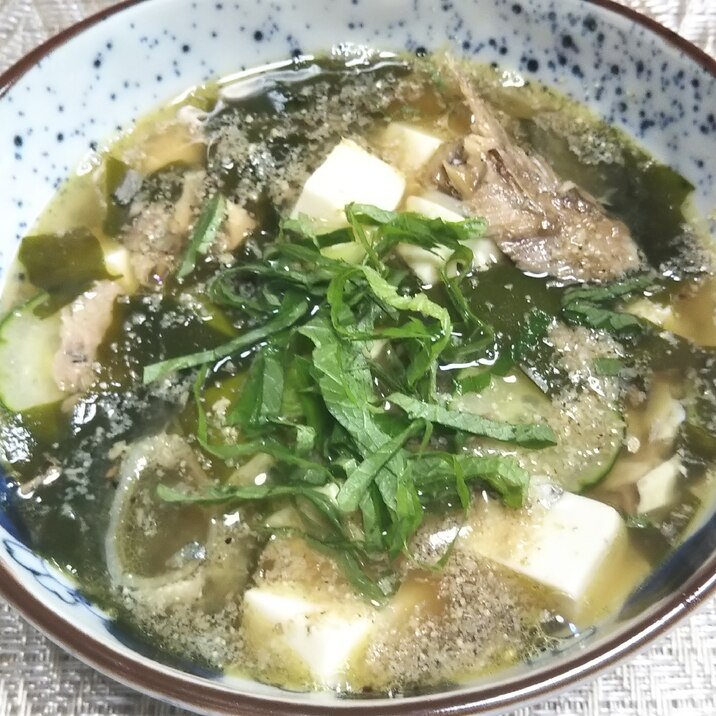 さんま塩焼缶と豆腐ときゅうりの冷や汁☆